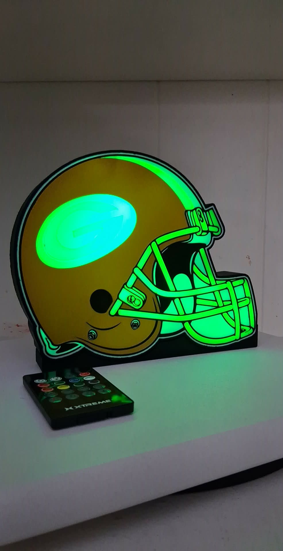 Packers Helmet LED light box – custom 3D printed – Lit Layer Creations
